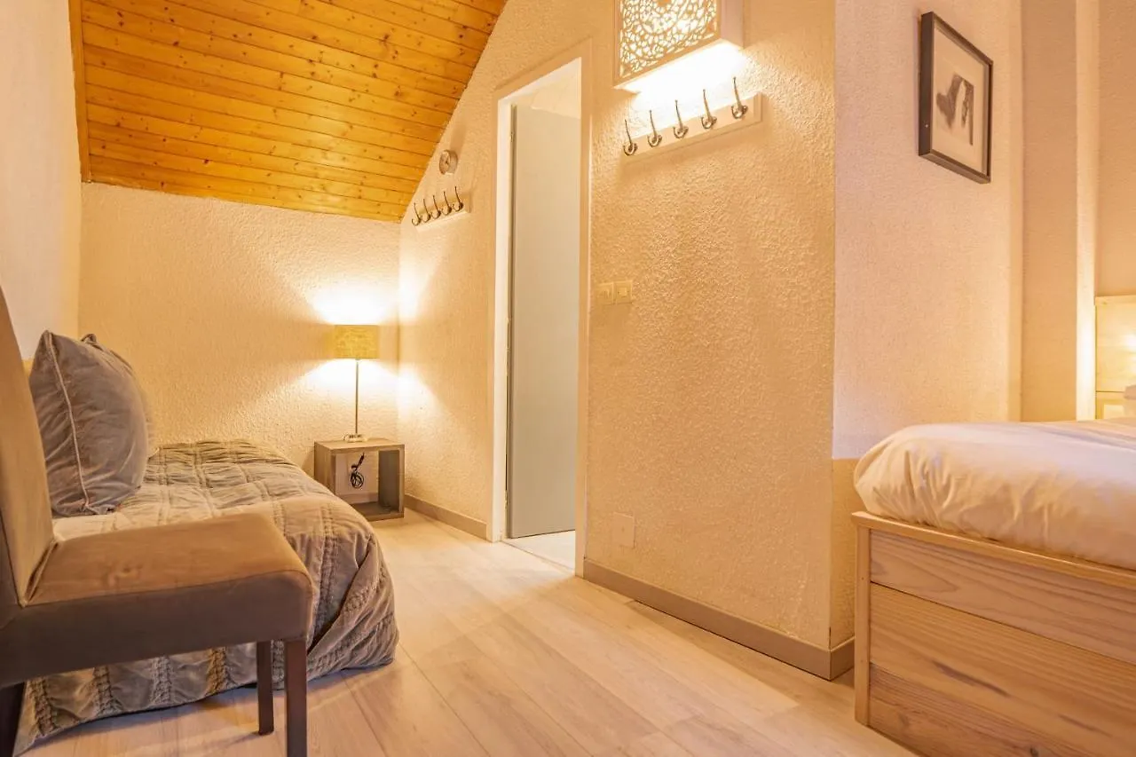 Chamour - A Duplex Apartment With Mont-Blanc View Chamonix