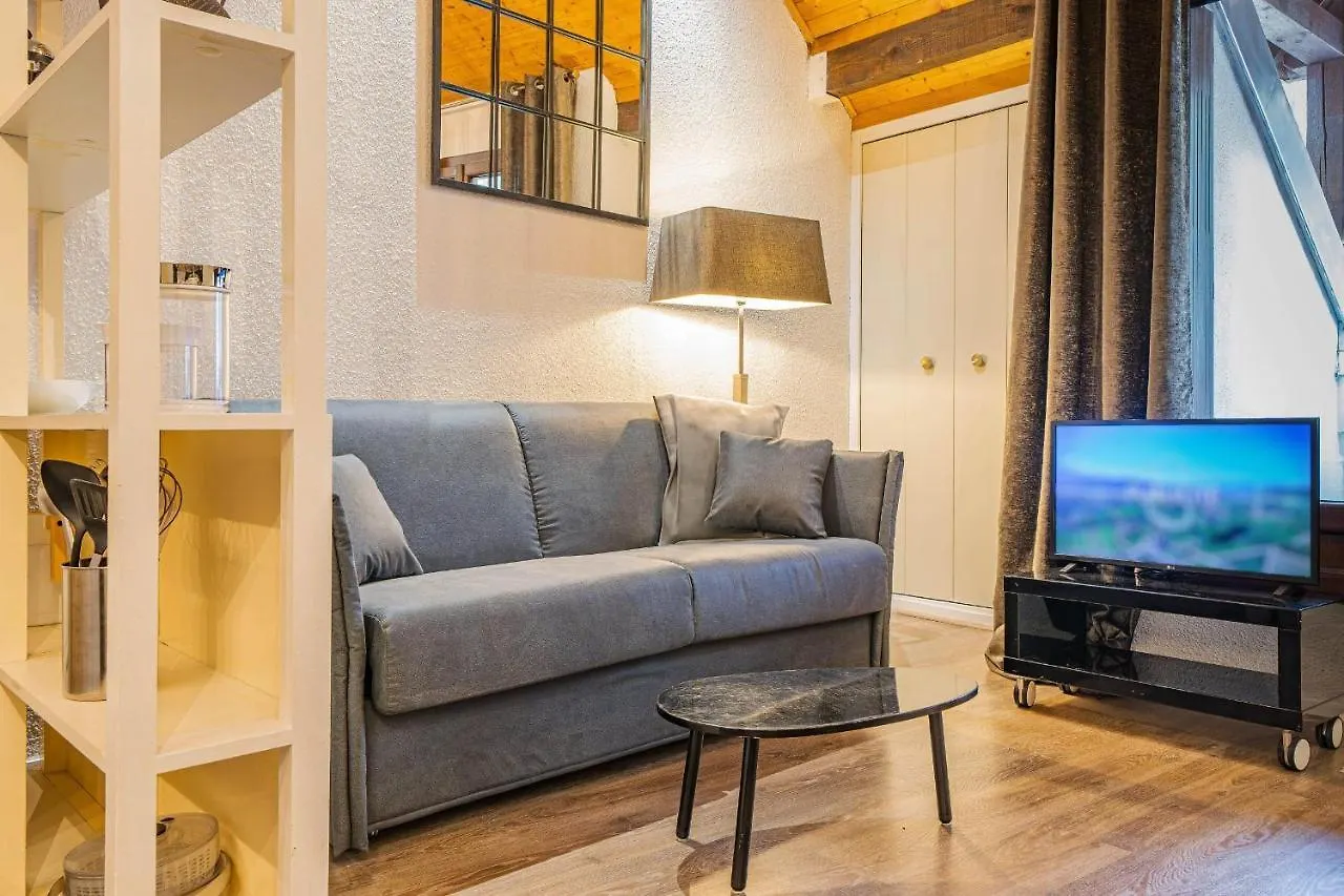 Chamour - A Duplex Apartment With Mont-Blanc View Chamonix